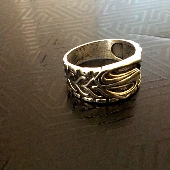 Superman S logo silver men’s ring - Picture 2 of 3